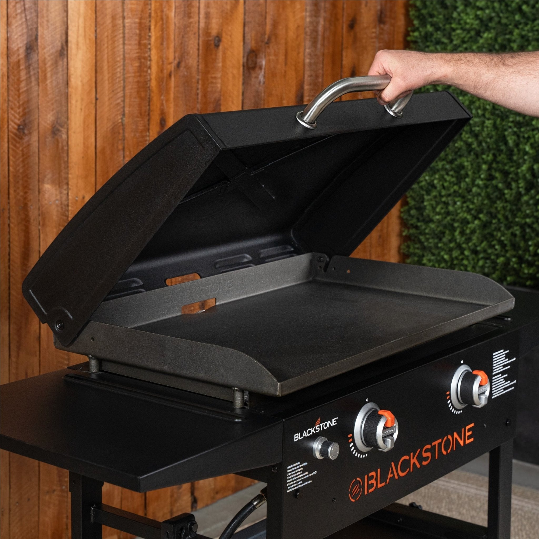 28” Omnivore Griddle with Hood Bundle